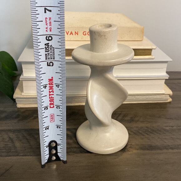 Rare VTG Rockwood Ivory Twist Candlestick Pottery - Picture 8 of 9